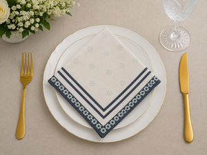 Floral <b>Linen</b> <b>Cloth</b> 100% <b>Linen</b> Napkin Square Printed Dinner Napkin Eco Friendly <b>Table</b> Decor for Home Dining - Product Image 2