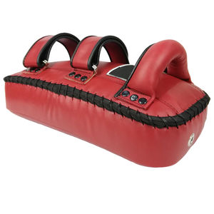 แผ่นรองเตะมวยไทย PVC แบบกำหนดเอง ทนทาน สำหรับฝึกซ้อมชกมวย ปรับสายรัดแขนได้ แข็งแรง - Product Image 5