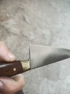 Cuchillo de chef personalizado de 13 pulgadas de acero inoxidable con mango de palisandro y pomo de latón - Product Image 5