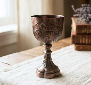 Copa de Vino de Tallo Largo, Cristalería de Alta Gama para Bar, Restaurante y Hogar, Copa Recubierta de Cobre y Latón a Precio de Mayoreo - Product Image 1