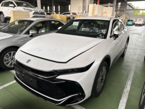 Pare-soleil de fenêtre de voiture HIC, pare-pluie en PMMA, ajustement parfait pour Toyota Crown 4 portes (S235)/Crossover 2023~ - Product Image 1