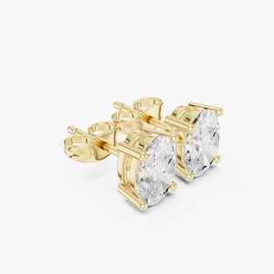 Boucles d'oreilles clous en diamant de laboratoire taille ovale 2.10 carats, or jaune 9K, solitaire 4 griffes, vente en gros OEM, bijoux fins - Product Image 3