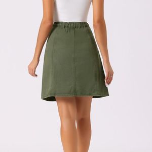 กระโปรงยีนส์คาร์โก้ผ้าฝ้ายพรีเมียมสำหรับผู้หญิง OEM ขายส่ง กระโปรงยีนส์ยาวเอวสูงผ่าข้าง สไตล์สตรีทแวร์ฤดูร้อน แฟชั่นย้อนยุค - Product Image 2