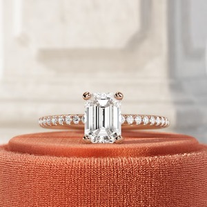 Bague de fiançailles élégante en diamant de laboratoire taille émeraude 1 carat, certifiée IGI, clarté VVS, tendance, vente en gros, export - Product Image 2