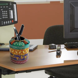 ที่ใส่ปากกาแบบถังน้ำทรงอินเดีย สำหรับจัดระเบียบอุปกรณ์สำนักงาน โต๊ะเรียน โต๊ะทำงาน ใช้สำหรับจัดเก็บเครื่องเขียนและของใช้ประจำวัน - Product Image 2