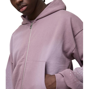 Ensemble survêtement homme de haute qualité, comprenant un sweat à capuche zippé oversize à poches et orné de strass et de diamants, et un short, effet délavé par pulvérisation - Product Image 5