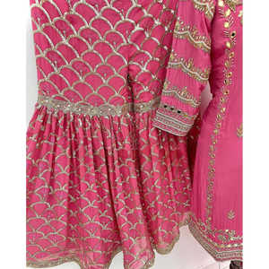 Top de fiesta hermosa para mujer Sharara y Dupatta Conjunto elegante - Product Image 2