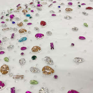 Tela de encaje bordada con cuentas de poliéster de alta densidad, la más vendida, para vestidos de novia, disponible para suministro mundial - Product Image 1