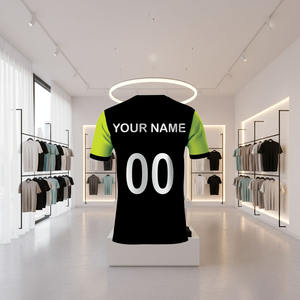 Camiseta de Poliéster Blanca para Sublimación, Diseño Personalizado Aceptado, para Impresión por Transferencia de Calor - Product Image 3