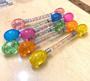 Bâtonnet de relaxation classique en plastique rempli d'eau avec paillettes, jouet anti-stress pour les enfants de 5 à 7 ans et les adultes/enfants pour les décorations - Product Image 5