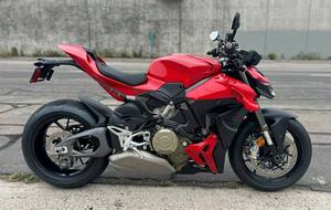 Ducati Streetfighter V4 2026 de qualité supérieure, nouvelle moto de rue - Product Image 2