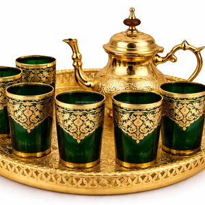 Juego de Té de Aleación de Aluminio Dorado Marroquí Más Vendido con 6 Vasos, Bandeja y Tetera en Caja de Regalo - Product Image 1