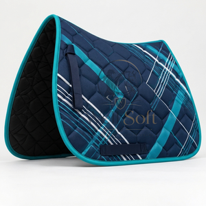 Tapis de selle imprimé unique avec motifs sublimés vifs, rembourrage doux et matériaux durables pour l'équitation moderne - Product Image 3