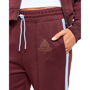 Survêtement d'entraînement léger pour femmes 100% Polyester imprimé Logo de broderie personnalisé séchage rapide respirant tenue quotidienne Gym Yoga - Product Image 6