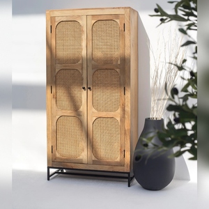 Mueble de Almacenamiento Moderno de Mimbre Natural, Gabinete de Madera Vandana Vesta Maxima - Product Image 1