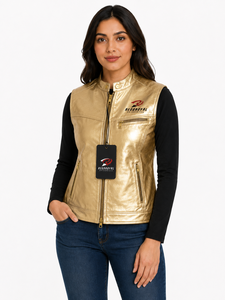 Chaleco de cuero moderno para mujer con acabado de cuero liso, cuello elegante, bolsillos funcionales y artesanía duradera para uso diario. - Product Image 1