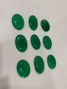 Pierre naturelle Onyx vert ovale cabochon pour la fabrication de bijoux en pierres précieuses, vente en gros de bijoux, qualité supérieure, couleur verte, propriétés curatives - Product Image 1