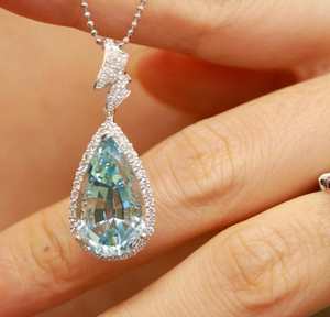 Pendentif en forme de larme en aquamarine Santa Maria fait à la main, pavé d'or blanc 18 carats, bijoux fins de luxe, cadeau élégant pour femmes - Product Image 2