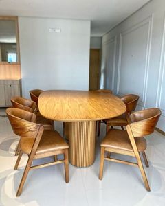 Juego de Comedor de Lujo con Mesa de Madera Sólida y Sillas Tapizadas para Proyectos de Villas, Hoteles y Apartamentos - Product Image 3