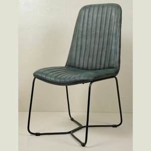 Silla de Cuero de Alta Calidad con Patas Metálicas y Cojín de Espuma Homologado para Hogar, Restaurante, Cafetería, Silla de Comedor a Precio de Mayoreo - Product Image 2