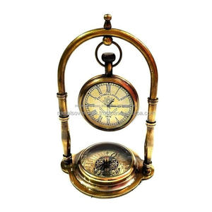 Reloj de Mesa Náutico de Latón Antiguo, Reloj de Escritorio Marino Vintage Hecho a Mano - Product Image 2