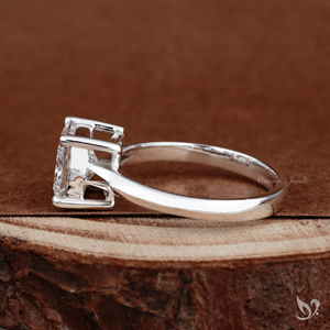 Bague de fiançailles 2 carats en diamant de laboratoire taille princesse, à double sangle et bord fin, en or blanc 10K, bague de mariage tendance et spectaculaire - Product Image 2