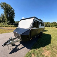 Caravane tout-terrain légère pour expéditions, avec suspension indépendante, pour le camping en terre inconnue et les aventures en plein air