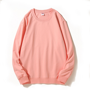 เสื้อสเวตเชิ้ตผู้ชายแบบสั่งทำพิเศษ ทรงปกติ ผ้าฟลีซสำหรับฤดูหนาว พร้อมลายพิมพ์นูนและโลโก้ปัก  แบบเรียบง่าย ผ้าฝ้าย 100% ชุดเซ็ต - Product Image 2