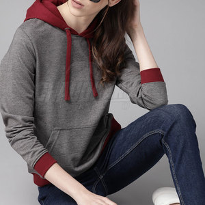 Sweat à capuche tendance pour femme, style décontracté, conçu pour un port confortable et avant-gardiste. - Product Image 4