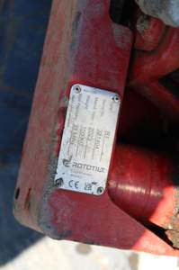 รถขุดตีนตะขาบ CAT รุ่น 302 มือสอง สภาพดี กำลังเครื่องยนต์ 45 แรงม้า ความจุบุ้งกี๋ 1.15 ลูกบาศก์เมตร - Product Image 6