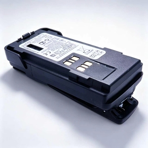 Batterie Li-Polymère PMNN4544 7.4V 2450mAh pour <span class=keywords><strong>Talkie</strong></span>-<span class=keywords><strong>Walkie</strong></span> XiR P8668i – Vente en Gros, En Stock, Garantie 12 Mois - Product Image 2