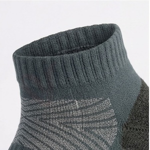 Chaussettes de sport pour hommes, motif géométrique, tricotées, respirantes, en spandex et polyester, style classique, été - Product Image 4