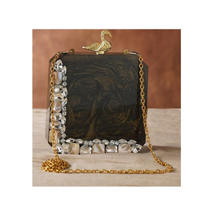 Bolso de mano de resina negra para mujer, de calidad de exportación india, para ocasiones especiales como bodas y fiestas, por MULTI CRAFT - Product Image 4