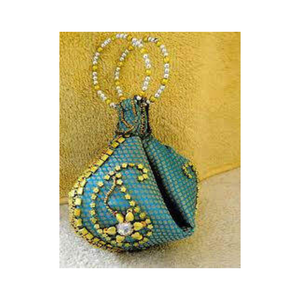 Elegante Bolso Potli Verde Hecho a Mano con Cuentas, Correa de Anillo y Forro de Satén, Ligero, Ideal para Fiestas Nocturnas - Product Image 3