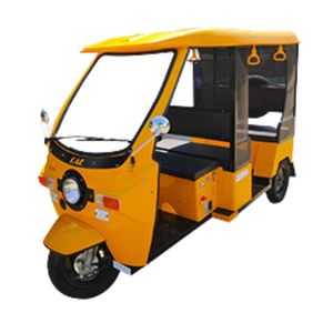 Rickshaw eléctrico de gasolina para 4 pasajeros de alta eficiencia con conducción motorizada de cuerpo cerrado 30 Km/h Velocidad máxima - Product Image 3