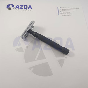 Rasoir de sécurité à manche en acier inoxydable noir avec lame à double tranchant pour un rasage et une toilettage professionnels sous l'eau - Product Image 2
