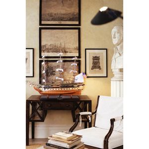 T012 - Maquette de bateau en bois USS Constitution, coque peinte avec incrustations, avec support de présentation, décoration nautique artisanale pour la maison, 95Lx29Wx77H cm - Product Image 6