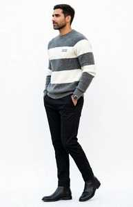 Suéter de Punto con Capucha y Cuello Redondo para Hombre, Color Gris con Estampado Blanco, Manga Larga, Estilo Casual para Primavera, Marca Oneten Apparel - Product Image 2