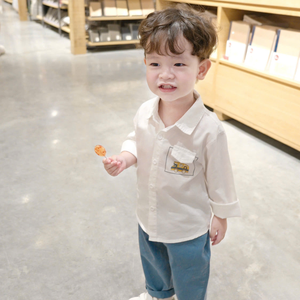 ชุดเด็กผู้ชาย OEM ODM สำหรับฤดูใบไม้ร่วงและฤดูหนาว เสื้อสีขาวและกางเกงสีน้ำเงิน ชุดสองชิ้น แฟชั่นเด็ก เสื้อผ้าเด็กวัยหัดเดิน - Product Image 2