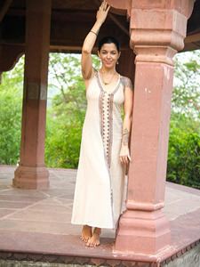 Vestido Maxi de Algodón Hecho a Mano con Borde Tribal Tradicional, Estilo Boho-Chic, Color Marrón Oxidado, Vestido de Verano para Mujer - Product Image 5