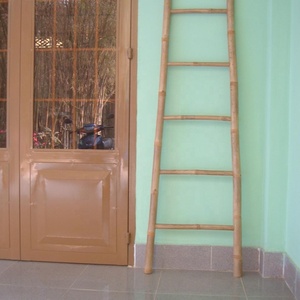 Échelle en bambou à 5 marches, matériau solide, échelle en bambou à prix avantageux en provenance du Vietnam, meilleur prix - Product Image 1