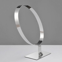 Support de présentation de ceintures de table en acier inoxydable poli or avec logo personnalisé, caractéristiques écologiques de luxe pour les magasins de détail
