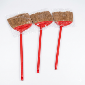Balai de jardin en gros durable avec manche en fibre de coco et fil plastique - Product Image 5
