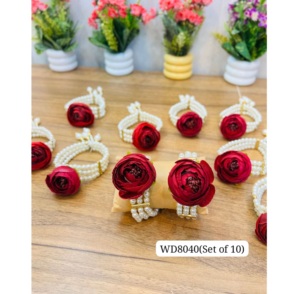 ชุดกำไลข้อมือมุกดอกไม้ทำมือสวยงาม สำหรับงานแต่งงาน เมเฮนดี ฮัลดี งานเลี้ยงต้อนรับ และของขวัญตอบแทน ชุดเครื่องประดับดอกไม้ จำนวน 10 ชิ้น - Product Image 3