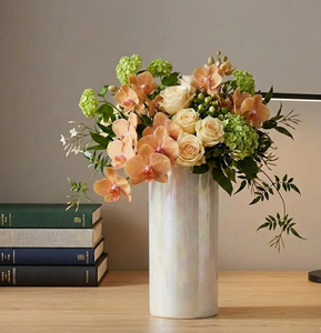 RFCrafts High Quality Resin Floor Flower <b>Vase</b> Modern Home Decor Yellow Linear Table <b>Vase</b> - Product Image 6