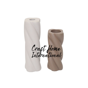 Porte-bougie en aluminium fait main de style nordique, étanche, décoration de table minimaliste moderne scandinave, centre de table pour un intérieur moderne - Product Image 3