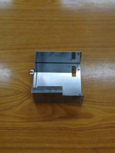 Boîtier en tôle d'acier inoxydable sur mesure, découpe laser de précision, pliage, soudage, boîte pour équipement électrique industriel - Product Image 3