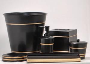 Ensemble de salle de bain en métal noir avec détails dorés, idéal pour un usage quotidien, parfait pour les chambres d'hôtel, prêt pour les invités, aménagement de salle de bain de style indien - Product Image 6