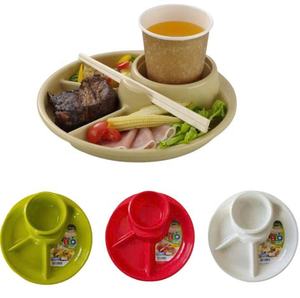 Bandeja Redonda de Plástico OEM con Compartimentos y Recipiente Central para Salsas, Ideal para Aperitivos de Barbacoa y Fiestas - Product Image 2