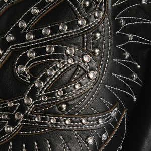 Vestes en cuir pour hommes OEM, design original, broderie, strass, rivets, cuir d'agneau, veste de motard, fabrication entièrement personnalisée - Product Image 4